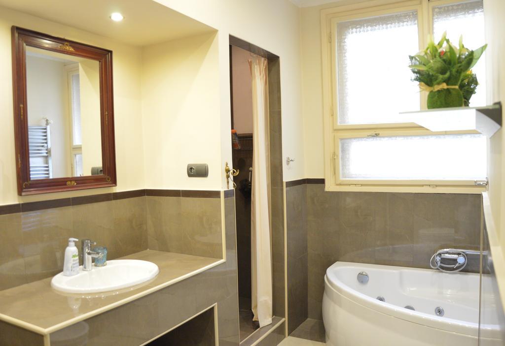 Appartement Classic Flat At Basilica à Budapest Extérieur photo