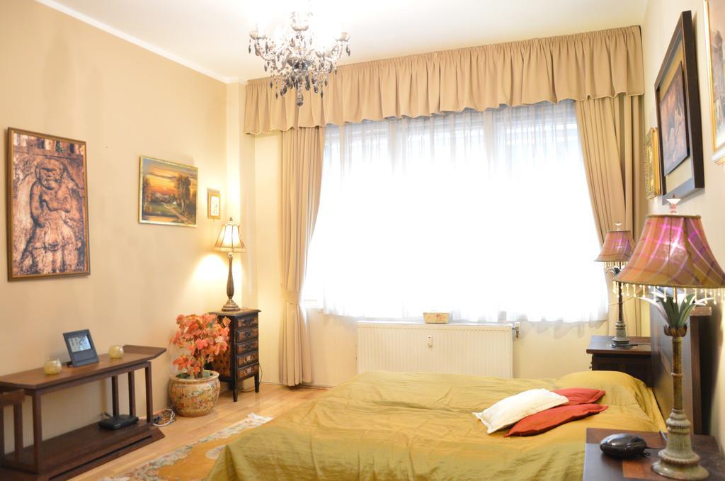 Appartement Classic Flat At Basilica à Budapest Extérieur photo
